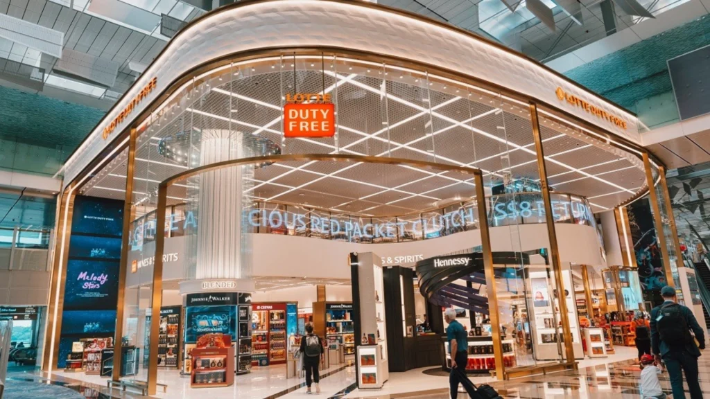 Shopper's Heaven with Duty-free Stores